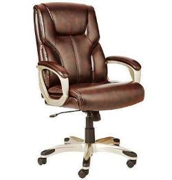 AmazonBasics High-Back Leather Desk Chair